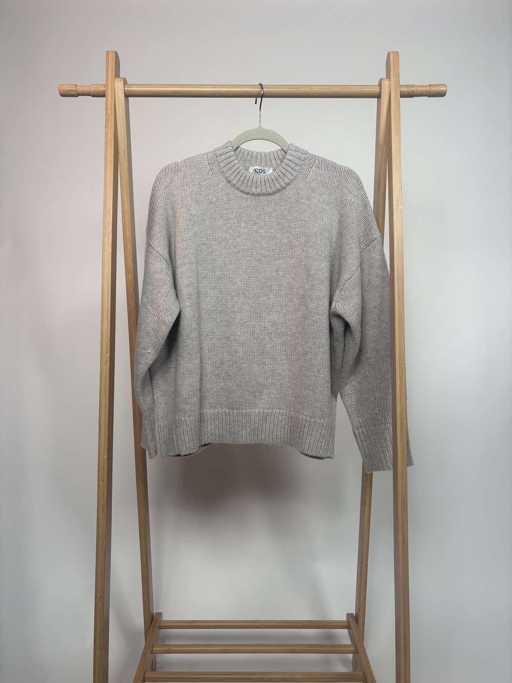 PF-1242 Cos Wool Crewneck Sweater in Stone